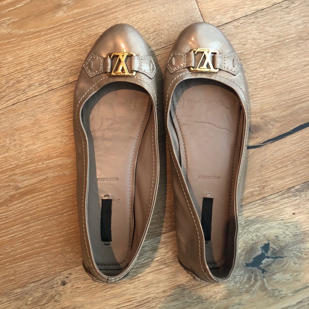 Louis Vuitton Patent Leather Flats